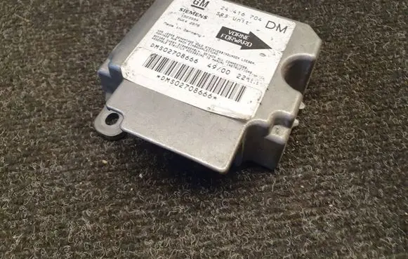 Opel Zafira A Airbag control unit/module 24416704DM 5WK42978