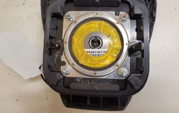 Chevrolet Captiva Steering wheel airbag 96809649