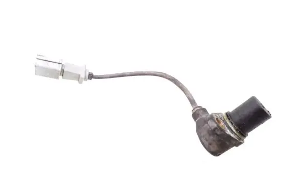 Volkswagen Fox Crankshaft position sensor 06A906433G