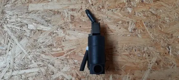Volvo V50 Windscreen/windshield washer pump 1S7117K624FE