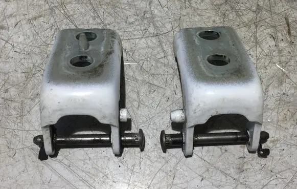 Front door hinge set