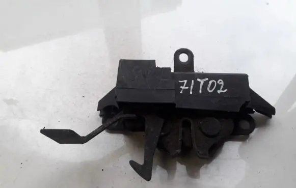 Toyota Avensis T220 Engine bonnet/hood lock/catch