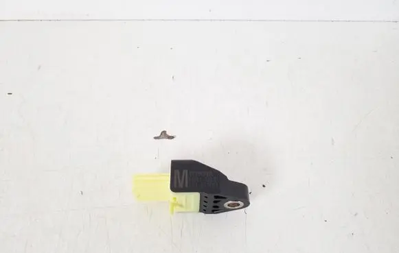 Toyota Urban Cruiser (XP110) Airbag deployment crash/impact sensor 89831-33020