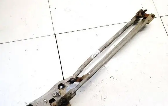 Front wiper linkage and motor