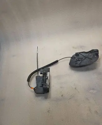 Opel Combo C Front door lock 24434884