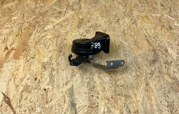 Volvo S90, V90 Horn signal 31662952