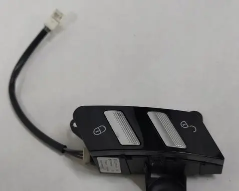 Mercedes-Benz S W221 Central locking switch button A2218213151