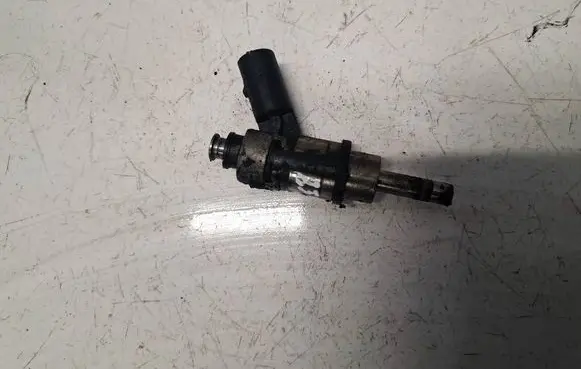 Audi A3 S3 8P Fuel injector 06D133036D