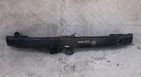 Mercedes-Benz C W203 Rear beam A2036101025