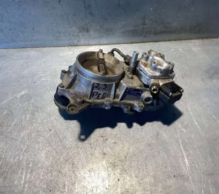 Mercedes-Benz E W124 Throttle valve 0438121043 LM0008