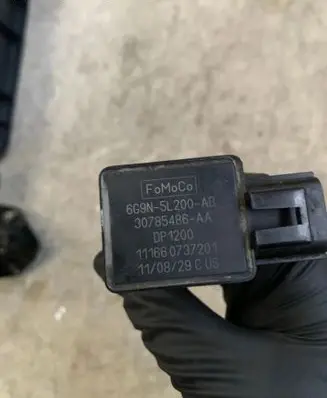 Ford Ranger Exhaust gas pressure sensor 6G9N5L200AB