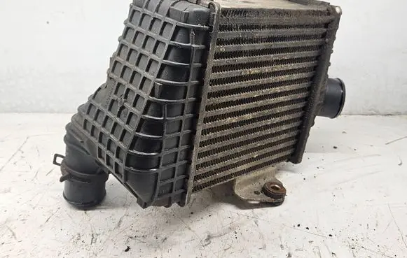 Hyundai Tucson JM Intercooler radiator 282702725X
