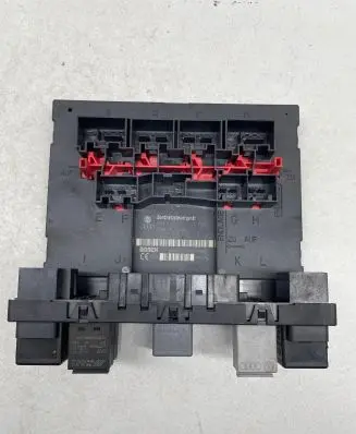 Volkswagen Touran I Comfort/convenience module 3C0937049AJ F005V00661 H547S2202