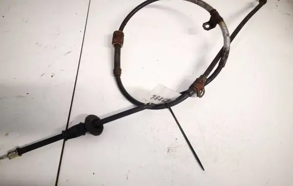 Volvo S40, V40 Gear shift cable linkage 