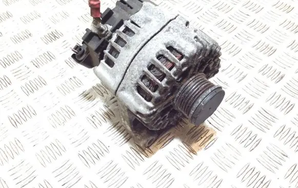 BMW 3 F30 F35 F31 Generator/alternator 8507624
