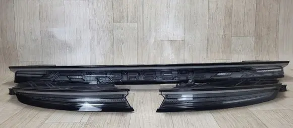 Porsche Taycan 9J1 Rear/tail lights set 9JA945096A 9JA945095A 9JA945082F