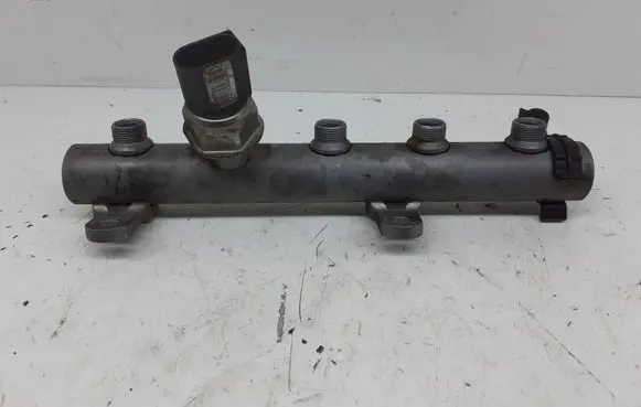 Audi A6 S6 C6 4F Fuel main line pipe 059130089AB