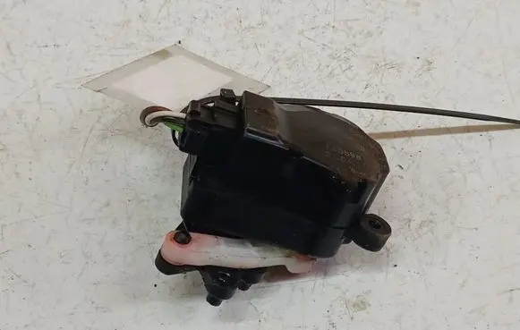 Renault Fluence Air flap motor/actuator A25101B3801001