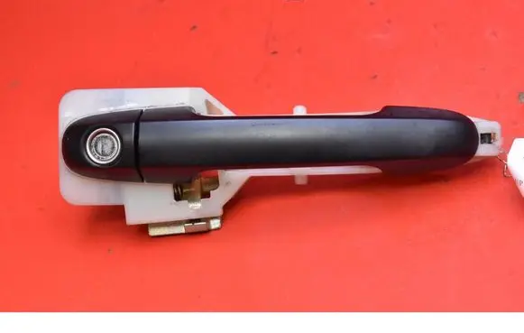 Hyundai i30 Front door exterior handle 