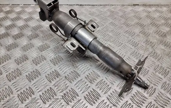 Toyota Avensis T250 Steering wheel axle 0265005432 8924502010 383182538
