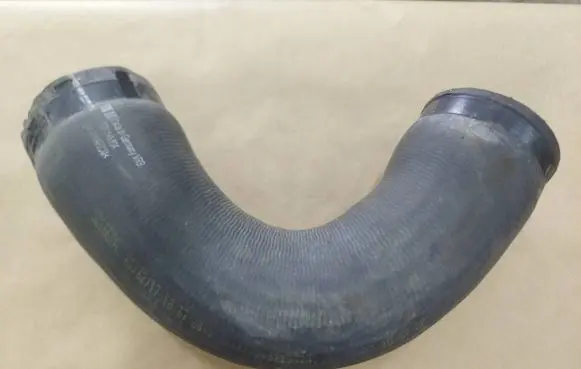 Volkswagen Golf VII Intercooler hose/pipe 5q0145834