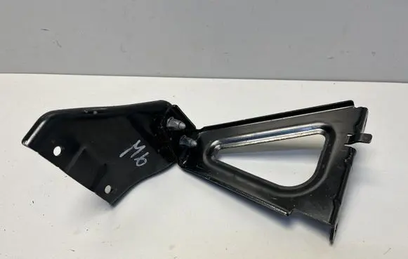 BMW i4 Other engine bay part 9478019 6897635