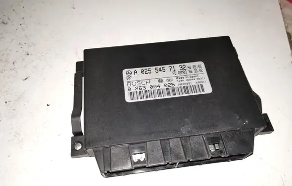 Mercedes-Benz E W211 Parking PDC control unit/module A0255457132 0263004025