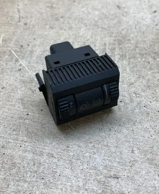 Volkswagen Polo Headlight level height control switch 6Q0941333C