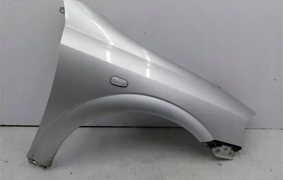 Opel Astra L Fender 