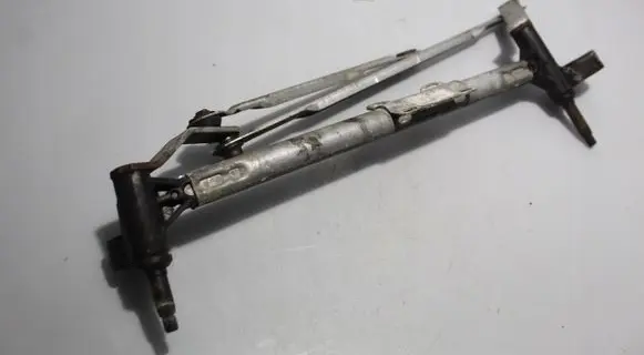 Opel Corsa D Front wiper linkage 