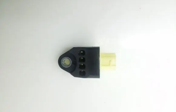 Toyota RAV 4 (XA40) Airbag deployment crash/impact sensor 8983133050