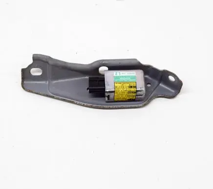 Lexus GS 300 350 430 450H Airbag deployment crash/impact sensor 8983430020 1879001782
