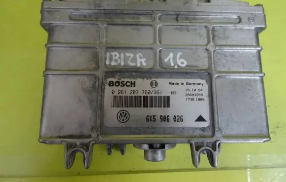 Seat Ibiza II (6k) Engine control unit/module 0261203360 6K5906026