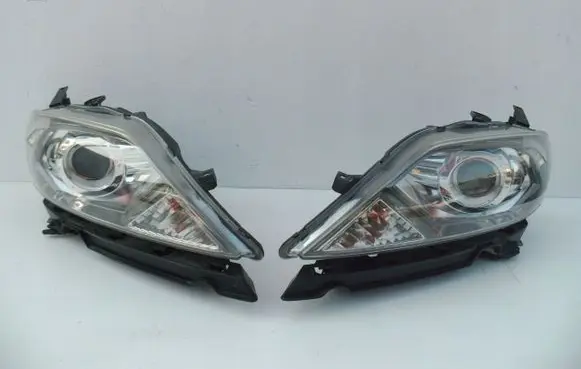 Honda FR-V Headlights/headlamps set 