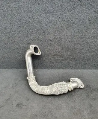 Audi A8 S8 D4 4H EGR valve line/pipe/hose 057131525R