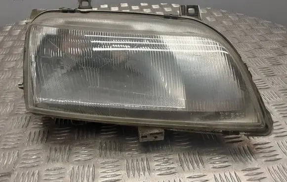 Volkswagen Sharan Headlight/headlamp 1305235255