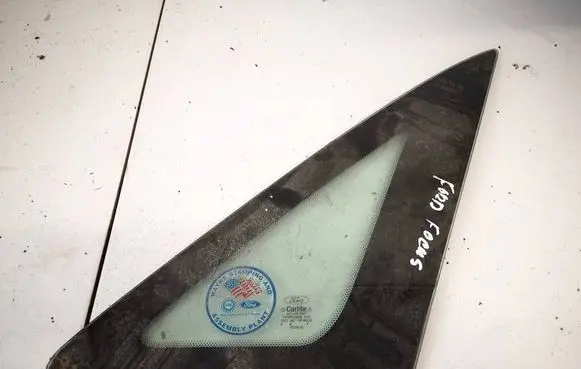 Ford Focus Rear side window as2