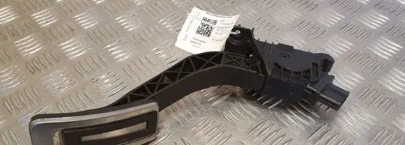 Audi TT TTS RS Mk3 8S Accelerator throttle pedal 5Q2723503D