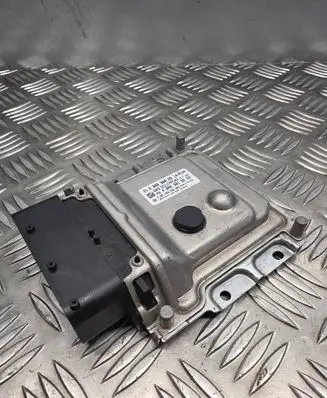 Mercedes-Benz Sprinter W906 Adblue control unit A0009002914 A0009019603 0281034595