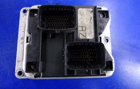 Opel Corsa B Engine control unit/module ECU 90532610RZ