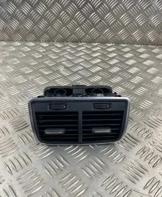 Audi A6 Allroad C7 Rear air vent grill 4G0819203