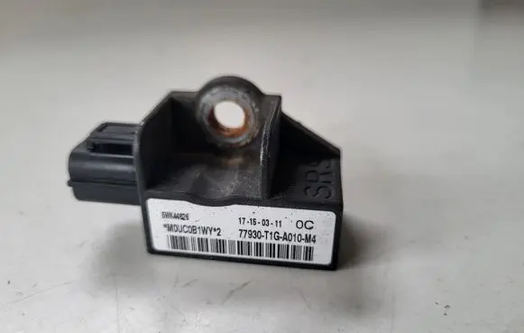Honda CR-V Airbag deployment crash/impact sensor 77930T1GA010M4