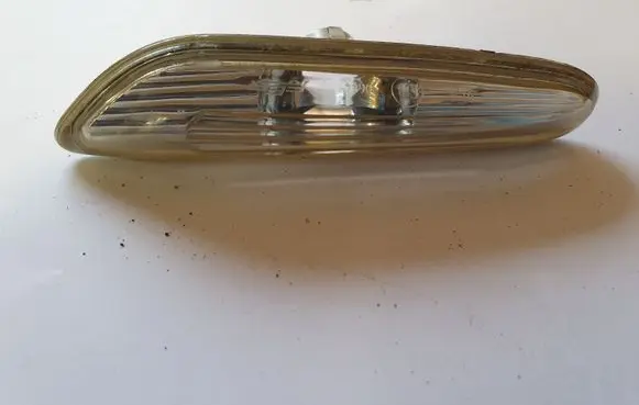 BMW 5 E60 E61 Front fender indicator light 7165742