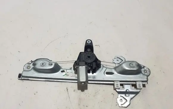 Nissan Pulsar Rear window lifting mechanism without motor 827013ZL0A