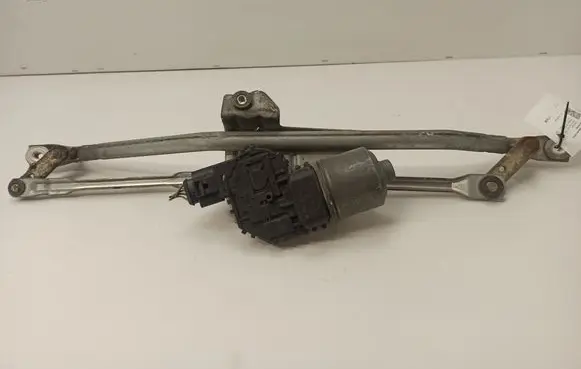 Volkswagen PASSAT B5.5 Front wiper linkage and motor 0390241505 3B1955113C