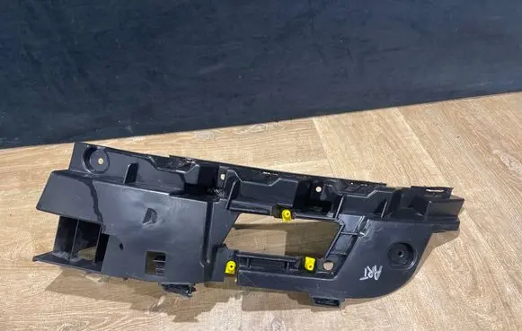 Jaguar F-Pace Front bumper mounting bracket HK8317C863AA HK8M17C863AA