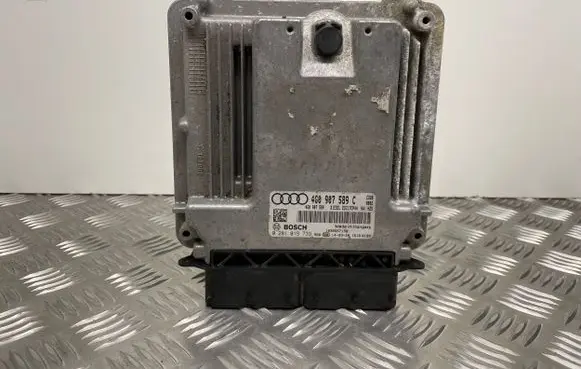 Audi A7 S7 4G Engine control unit/module 4G0907589C 4G0907589