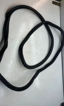 BMW X5 G05 Rubber seal rear door 7428696