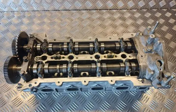 Opel Antara Engine head 25183241