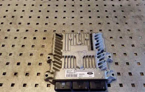 Land Rover Discovery 3 - LR3 Engine control unit/module 5WS40278BT NNN500750